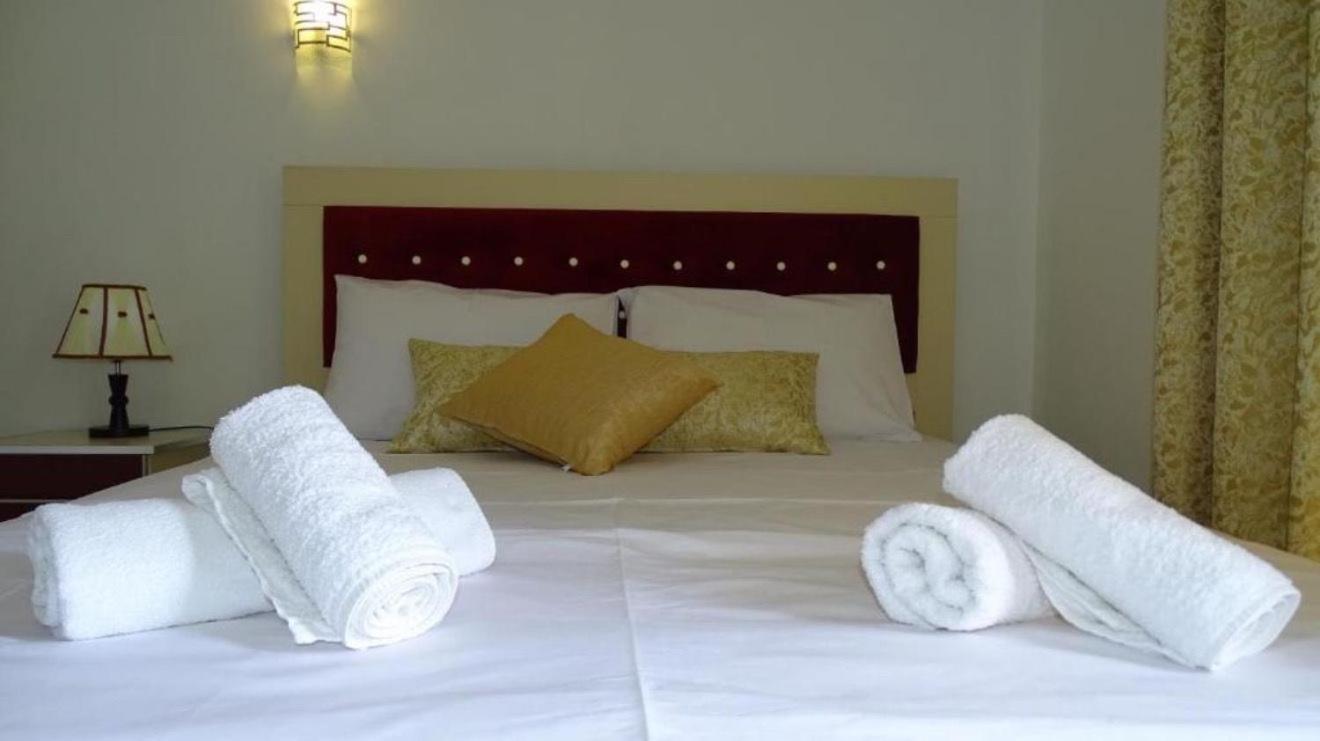 Hotel Marku 3*